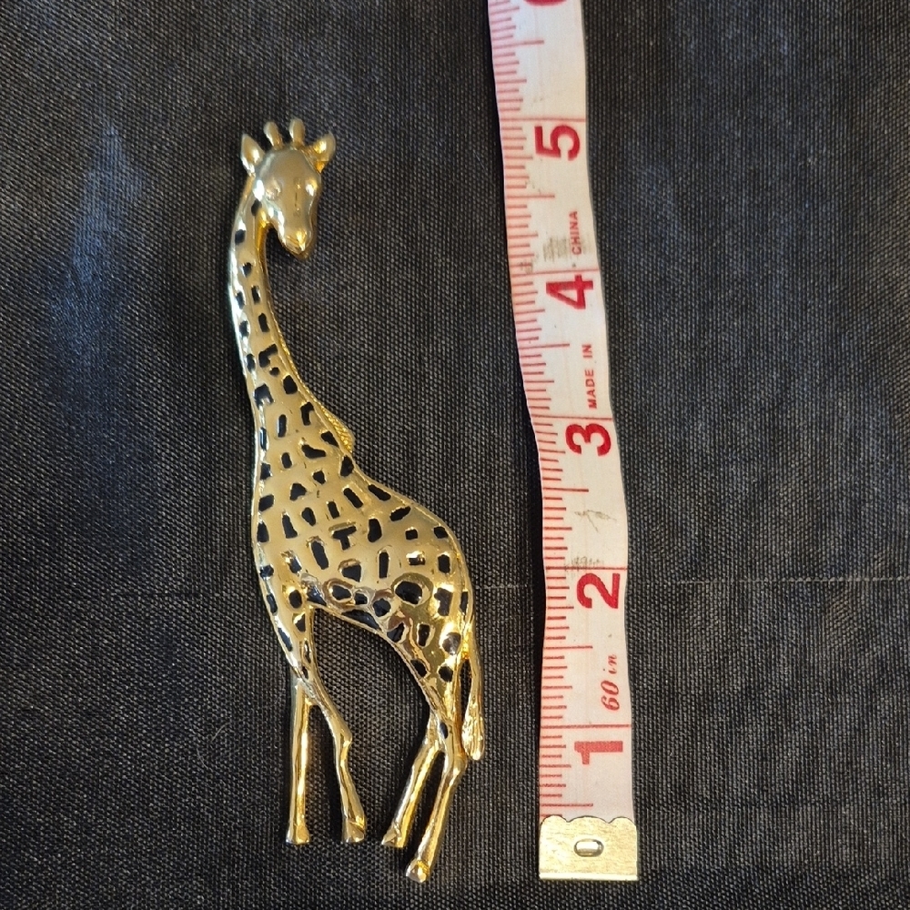 Large Gold Giraffe Statement Brooch With Black Enamel Details - Picture 5 of 5